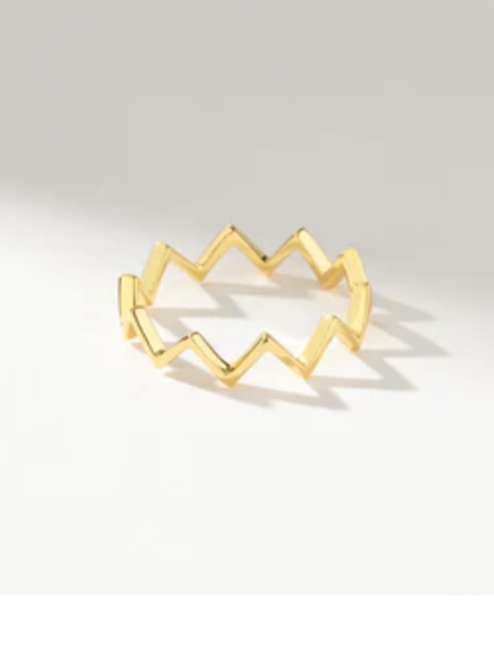 Uncommon James Gold Zigzag Minimal Ring - Women Jewelry Size 8